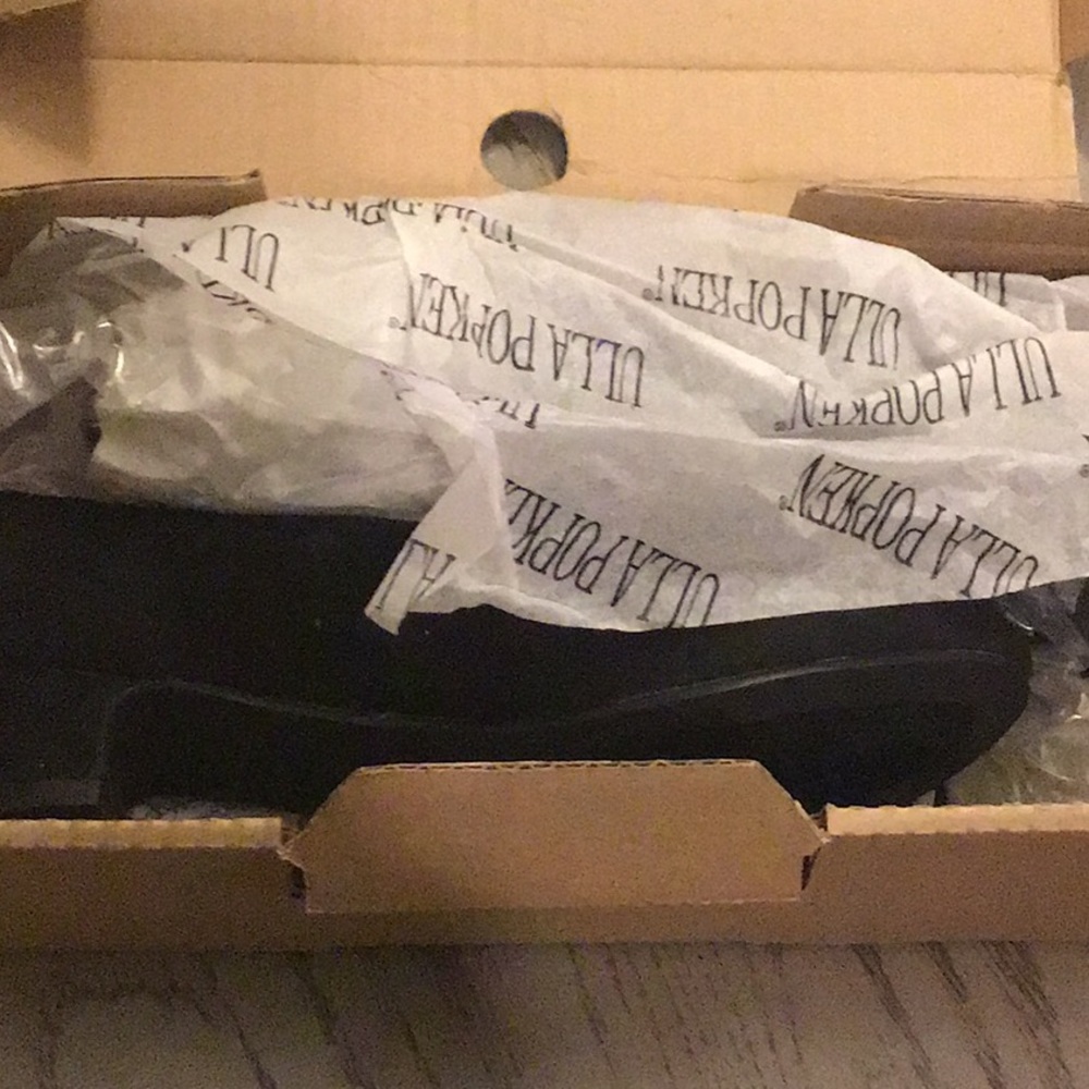 Women’s Shoes. Size 8